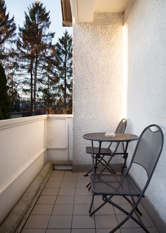 Apartment mit Balkon